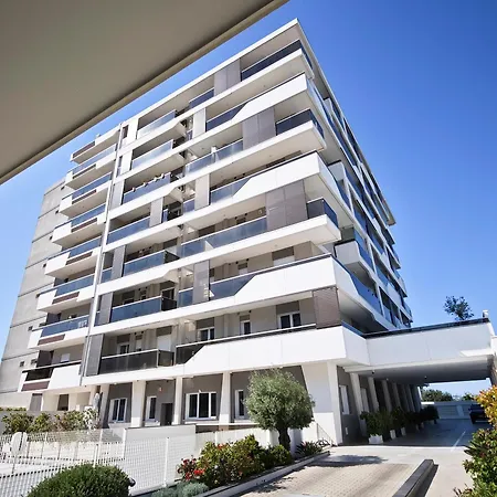 Apartment Isabelle House Bari